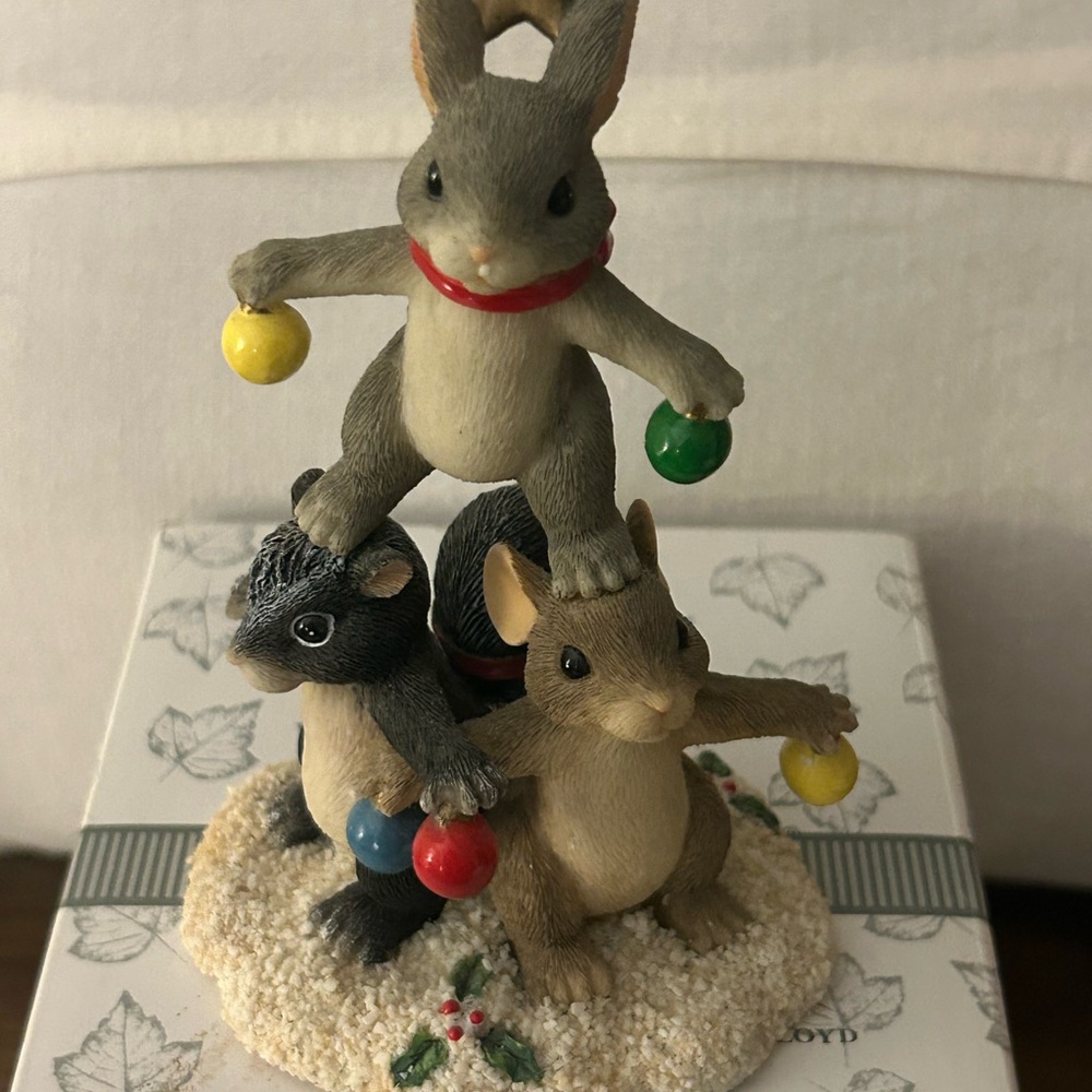 Fitz & Floyd Charming Tails Christmas Figurine